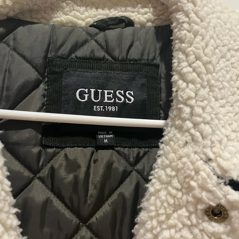 guess jacket - Picture 5 of 6